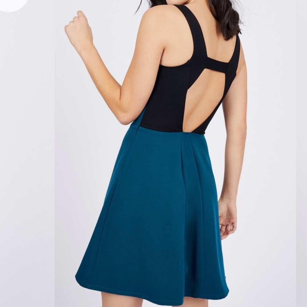 Noir open back party dress
